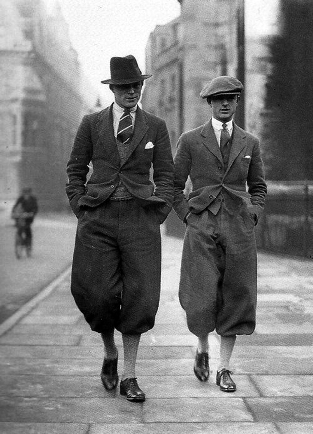 Men's Small Pant - Mens Retro Brown & Blue Plaid Trousers - Looks 1920 –  Vintage Vixen Clothing